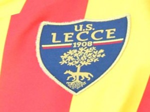 LECCE-TARANTO / IL PRE PARTITA/ SCONTRO AGLI ANTIPODI DELLA CLASSIFICA, MA ENTRAMBE SONO A CACCIA DI PUNTI