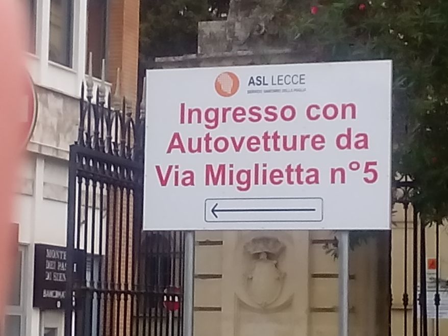 ASL Lecce ex ingresso principale 6