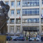 ARCHIVIAZIONE DEFINITIVA, O NUOVE INDAGINI? SUL ‘CASO XYLELLA’ DECIDE IL TRIBUNALE DI BARI ARCHIVIAZIONE DEFINITIVA, O NUOVE INDAGINI? SUL ‘CASO XYLELLA’ DECIDE IL TRIBUNALE DI BARI