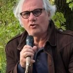 SINDACO DI CUTROFIANO PRESO DI MIRA IN STRADA: 25ENNE LO INSULTA E LO SPINTONA, MOMENTI DI CAOS IN PAESE