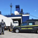 PROFUMI PERICOLOSI BLOCCATI AL PORTO: MAXI SEQUESTRO A BRINDISI