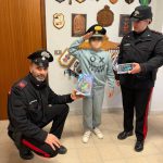 DA UN COMUNICATO DEI CARABINIERI, ARRIVA DA NAPOLI LA PIU’ BELLA STORIA DI QUESTO NATALE 2025, CHE STA FACENDO IL GIRO DEL WEB, PROTAGONISTA ALESSIO, 11 ANNI, MA UN CUORE GRANDE GRANDE