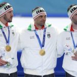 LE EMOZIONI DELLE OLIMPIADI INVERNALI / L’ORO DELLA SQUADRA DI PATTINAGGIO