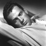 POLVERE DI STELLE / IL FASCINO PARTICOLARE DI MASSIMO GIROTTI