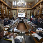 L’APPROFONDIMENTO / PAPA LEONE NELLA TERRA DEI FUOCHI / – 4 / IL GOVERNO RIUNISCE  LA ‘CABINA DI REGIA’