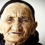 Le rughe rivelano la salute delle ossa nelle donne.