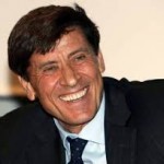 LA MOVIDA DI GALLIPOLI CONTROLLATA DAI CARABINIERI/ “Pronto? Ho visto un morto per terra! Sono Gianni Morandi…”