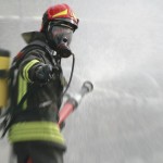 E’ IDONEO A FARE IL VIGILE DEL FUOCO D’ESTATE MA NON D’INVERNO