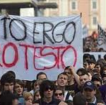 La protesta degli studenti di questa mattina/ IL LORO CANTO LIBERO. E INCAZZATO