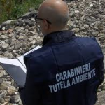 SCOPERTI RIFIUTI SPECIALI PERICOLOSI ABBANDONATI IN UN CAMPO DI POGGIARDO