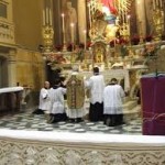 LA MESSA IN LATINO A LECCE NELLA CHIESA DI SAN FRANCESCO DA PAOLA DI PIAZZETTA PERUZZI