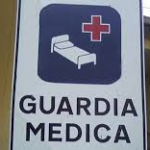 QUESTA MATTINA ALLA GUARDIA MEDICA DI LECCE, IL SOLITO CAOS / CERCHIAMO DI CAPIRE PERCHE’ SUCCEDE