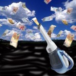 VUOL COMPRARE UN BIDONE ASPIRATUTTO… GLI DANNO IL BIDONE E GLI “ASPIRANO” IL DENARO.