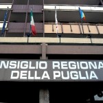 SULLA QUESTIONE DEL DISSECCAMENTO DEGLI ULIVI LA REGIONE PUGLIA SI DIMETTE DAL PROPRIO RUOLO ISTITUZIONALE