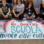 IL POPOLO DELLA SCUOLA SCENDE IN PIAZZA IN MANIERA UNITARIA E MASSICCIA CONTRO IL GOVERNO. I COMMENTI DI CRISTIAN CASILI, GIULIA SALINELLI, UNIONE UNIVERSITARI E STUDENTI MEDI, SERGIO FRACASSO E RICCARDO ROSSI ALLA MOBILITAZIONE DI OGGI