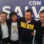 MATTEO SALVINI A LECCE INDOSSA UNA FELPA CON LA SCRITTA ‘SALENTO’