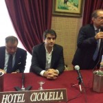 ADESSO RAFFAELE FITTO VUOLE RICOSTRUIRE L’ INTERO CENTRO – DESTRA