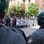 PURE A FOGGIA NUOVA CONTESTAZIONE A MATTEO SALVINI / AGGIORNAMENTO. IN SERATA IL LEADER DELLA LEGA NORD REPLICA AI SUOI CONTESTATORI E SE LA PIGLIA CON I CENTRI SOCIALI E CON ALFANO
