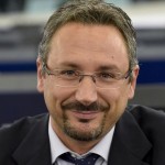 CARO BEPPE, TI SCRIVO…IL FUTURO DI UN NUOVO MODELLO DI SVILUPPO E’ GIA’ COMINCIATO. GRAZIE A TE