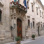 TERREMOTO A PALAZZO CARAFA / AGGIORNAMENTO 3 / ASSEGNAZIONI E FAVORITISMI BIPARTISAN, COSI’ ESPONENTI DELL’ EX PDL GIOSTRAVANO LE PRATICHE D’ ACCORDO COL PD. L’ ALLEGRA GESTIONE ANDAVA AVANTI DA ANNI, CONTESTATI FATTI FINO A QUESTO FEBBRAIO