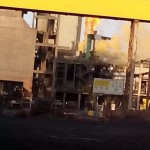 TARANTO, VIGILIA DI FERRAGOSTO COL MOSTRO CHE VOMITA VELENI COME PRIMA, PIU’ DI PRIMA. I CITTADINI CHIEDONO AIUTO E RIVENDICANO ATTENZIONE SUI SOCIAL NETWORK. IN UN DURISSIMO COMUNICATO L’ EUROPARLAMENTARE DEL M5S ROSA D’ AMATO PARLA DI UNA “copiosa catena di emissioni incontrollate in atmosfera” / ULTIM’ ORA /  EMILIANO ORDINA AI TECNICI DELLA REGIONE DI ANDARE A VERIFICARE E DI RIFERIRE “nel più breve tempo possibile”