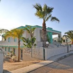FURTI NELLE CASE A MARE DI TORRE SUDA