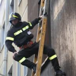 ORRORE NELLA LECCE BENE, TROVATA A CASA SUA UN’ ANZIANA ABBANDONATA RIDOTTA ALLO STREMO