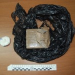 PRESI DUE GIOVANI CON UN GROSSO CARICO DI DROGA