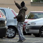 LECCE: PARCHEGGIATORI ABUSIVI, PARTONO I CONTROLLI