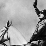 La moda del momento: rimuovere la cittadinanza onoraria a Mussolini