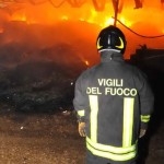 INCENDIO DOLOSO CONTRO AUTOSALONE DI RACALE