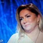 ROMINA POWER CHOCK, OSPITE DEL POPOLARE PROGRAMMA DOMENICALE DI RAI 1 PARLA DI SCIE CHIMICHE E VA GIU’ DURO CONTRO GLI USA: “Fanno cose contro il popolo che nessun altro farebbe”