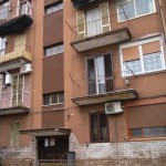 LITI FRA VICINI, TENTATO OMICIDIO A TARANTO