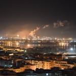 “Le autorità non dicono la verità” – NOTTE INFERNALE IN UNA TARANTO APOCALITTICA / IL MOSTRO CONTINUA AD AVVELENARE E AD UCCIDERE – video