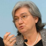 ROSY BINDI VA GIU’ DURO: “La Sacra Corona Unita è dentro le amministrazioni, e noi non lo vediamo bene”. PESANTE RIFERIMENTO ANCHE SUL CASO DELL’ ASSEGNAZIONE DELLE CASE POPOLARI A LECCE: “Certi comportamenti dei politici si ripetono sempre in campagna elettorale”