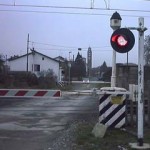 UN MORTO A FRANCAVILLA FONTANA AD UN PASSAGGIO A LIVELLO, UOMO TRAVOLTO DA UN TRENO DELLA SUD EST