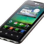 LA STORIA / FURBO COME UNA VOLPE, RUBA UN TELEFONINO AD UN POLIZIOTTO, NEL BAR ACCANTO ALLA QUESTURA. DENUNCIATO A PIEDE LIBERO
