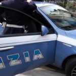 HASHISH DAVANTI AL BAR DEL CENTRO