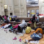 ‘Il governo cambi politica sull’ immigrazione”, IL SINDACO DI MILANO, DI CENTRO-SINISTRA, LANCIA L’ ALLARME. IL GOVERNATORE DELLA LOMBARDIA, DI CENTRO-DESTRA, GLI DA’ RAGIONE: “Non è un tema di destra, o di sinistra”