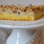 “La mia cucina fusion” / GUSTO GIUSTO EQUIPE PROPONE: “TORTA DI PERE CON CRUMBLE DI MANDORLE”