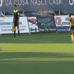 COPPA ITALIA LEGA PRO / FRANCAVILLA-LECCE SI DECIDE AI RIGORI. GOMIS PROTAGONISTA ASSOLUTO: PRIMA SBAGLIA DAL DISCHETTO E POI SALVA I SUOI