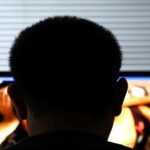 IL FENOMENO / DILAGANO SUL WEB I RICATTI ‘A LUCI ROSSE’. UN PENSIONATO DI GALATINA VITTIMA DELL’ ESTORSIONE PAGA OTTOMILA EURO IN POCHE SETTIMANE CON VAGLIA POSTALI. DUE ARRESTATI A MELFI