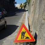 ‘INSTALLAZIONE ASSURDA IN VIA VECCHIA SAN CESARIO’