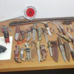 PISTOLE, BOMBE, COLTELLI E PUGNALI. ARRESTATO DAI CARABINIERI CARROZZIERE DI MONTERONI