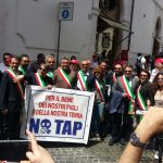 NOTAP A ROMA: EMILIANO COMPARE E SCOMPARE. SERAVEZZA FIDUCIOSO. I SINDACI? CHIEDONO UN TAVOLO POLITICO, MA PER LA MAGGIOR PARTE VA BENE TUTTO: BASTA SOLO CHE SIA PIÙ IN LÀ