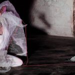 ‘TUTTI GIU’ PER TERRA’ A LECCE VENERDI’ 30 / DESIDERIO, RIGENERAZIONE E MORTE NELLA RICERCA POETICA DI FRANCESCA GRECO E IDA CHIATANTE