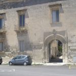 IL COMUNE RIVUOLE INDIETRO PALAZZO CARIGNANI
