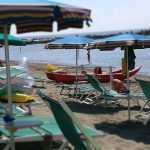 LAVORATORI DEL TURISMO, TANTE SFUMATURE DI GRIGIO