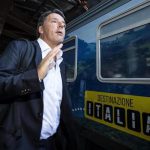 RENZI A LECCE, OGNI VOLTA CE N’E’ UNA. L’ ULTIMA VENERDI’ 20 OTTOBRE, DURATA POCHI MINUTI, E’ COSTATA AI LECCESI 732 EURO, IN DEFERENTE OMAGGIO DELL’ AMMINISTRAZIONE DI ‘MESSA IN SICUREZZA’