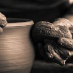 NELLA RASSEGNA FINO AL 7 GENNAIO/ A CUTROFIANO IL GRANDE VIAGGIO NELLA STORIA DELLA CERAMICA ITALIANA